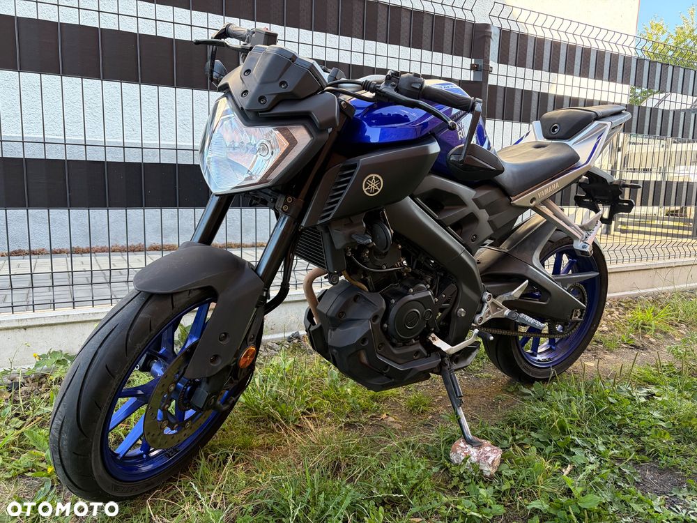 Yamaha MT - 5