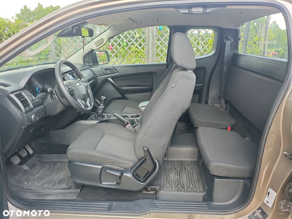 Ford Ranger - 8