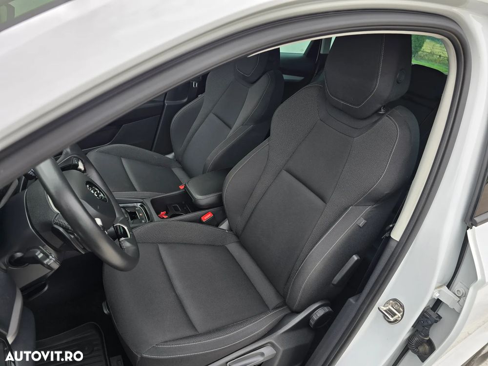 Skoda Karoq 1.5 TSI DSG Selection - 12