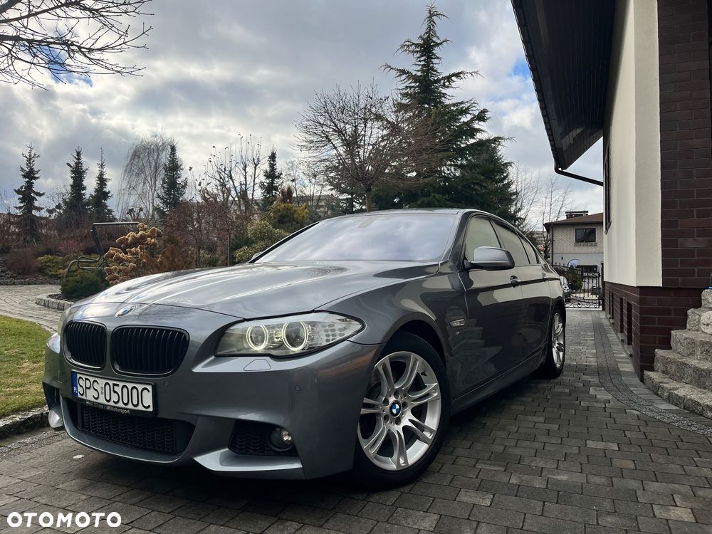 BMW Seria 5 520d xDrive - 4