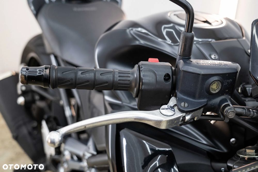 Kawasaki Z 900 - 29