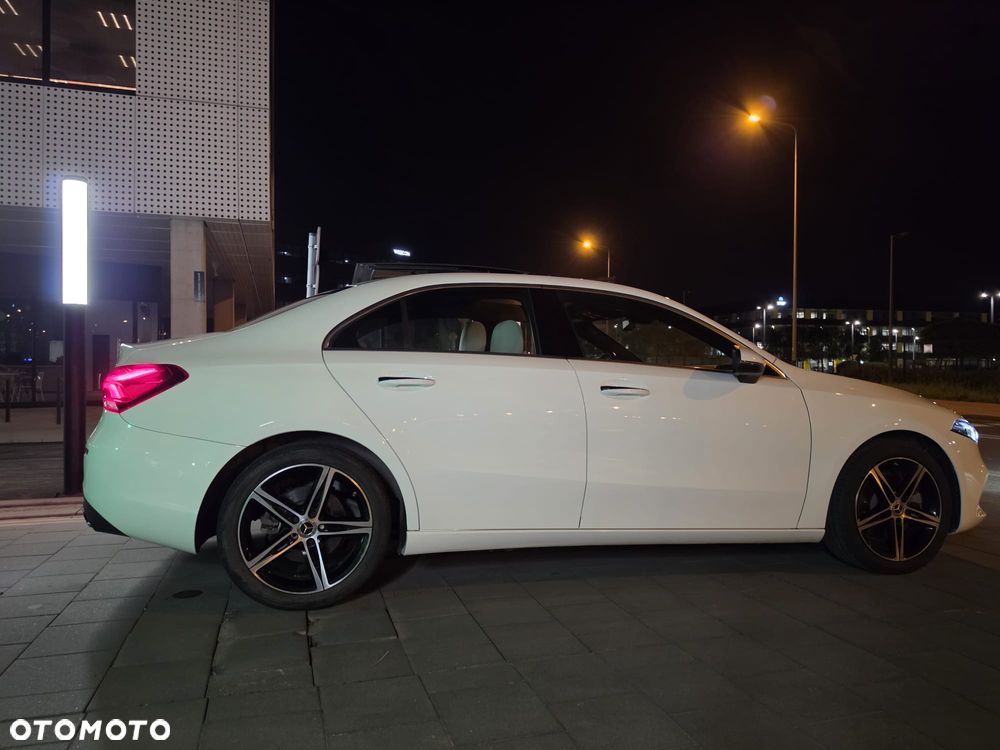 Mercedes-Benz Klasa A 220 4Matic 7G-DCT Progressive - 4