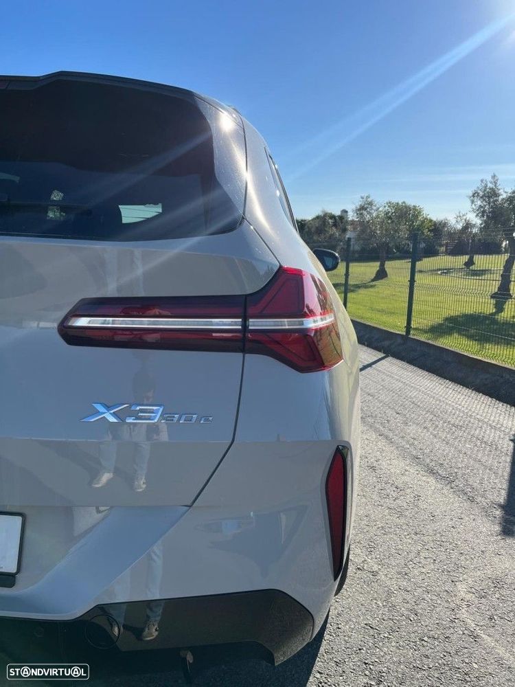 BMW X3 30 e xDrive Pack M Desportivo - 13