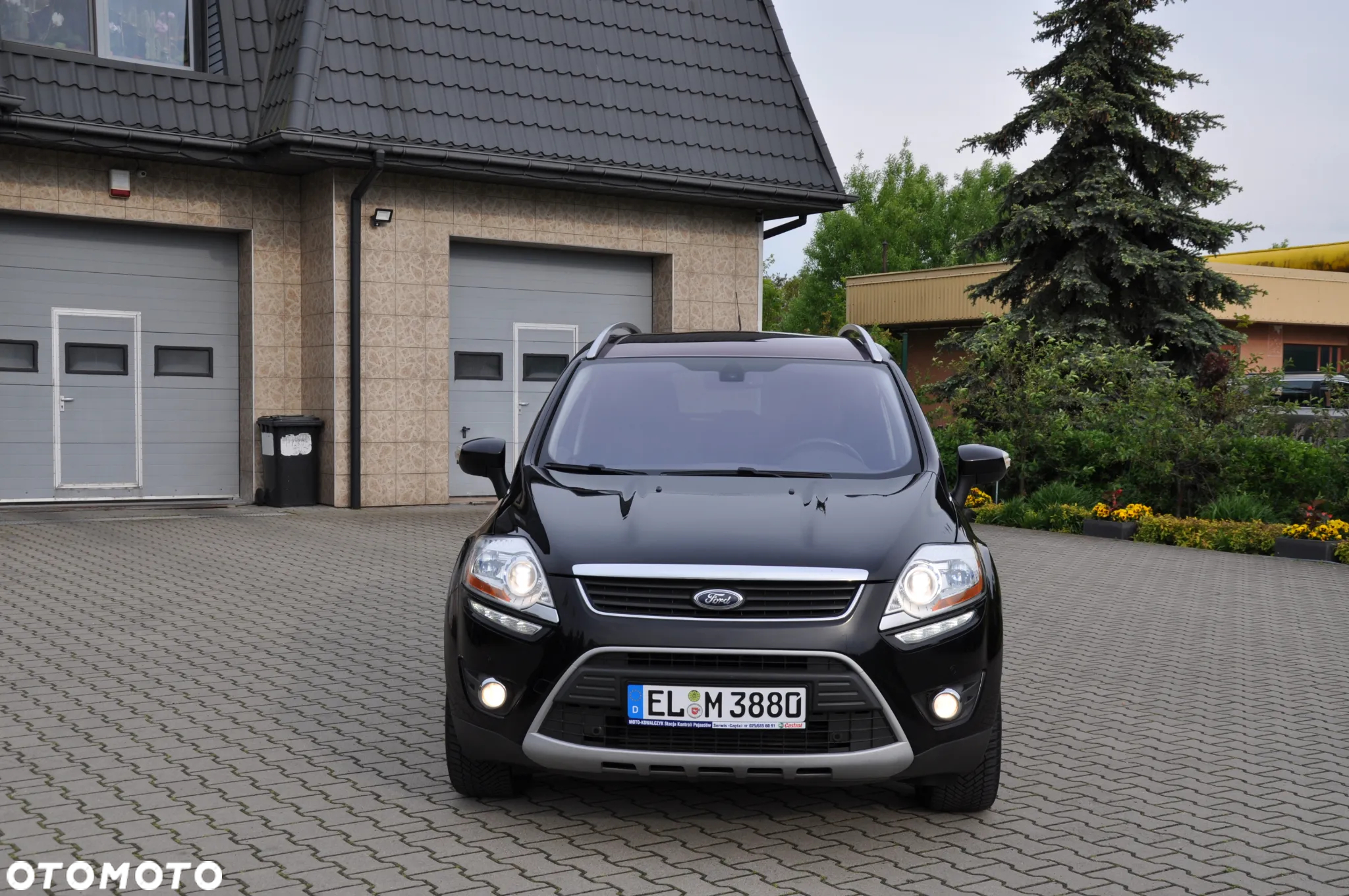Ford Kuga 2.0 TDCi 2x4 Titanium - 5