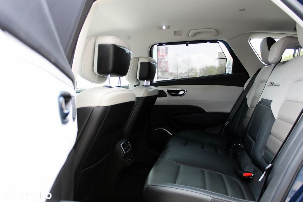 Renault Talisman Blue dCi EDC Initial Paris - 10