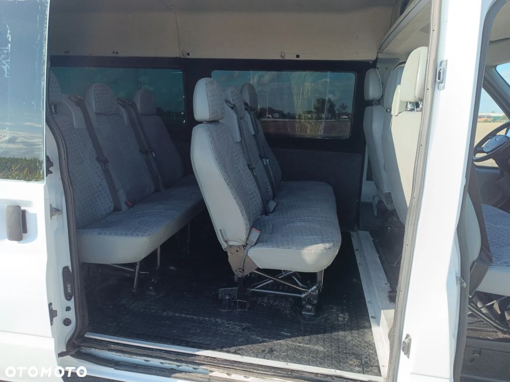 Ford Transit - 8