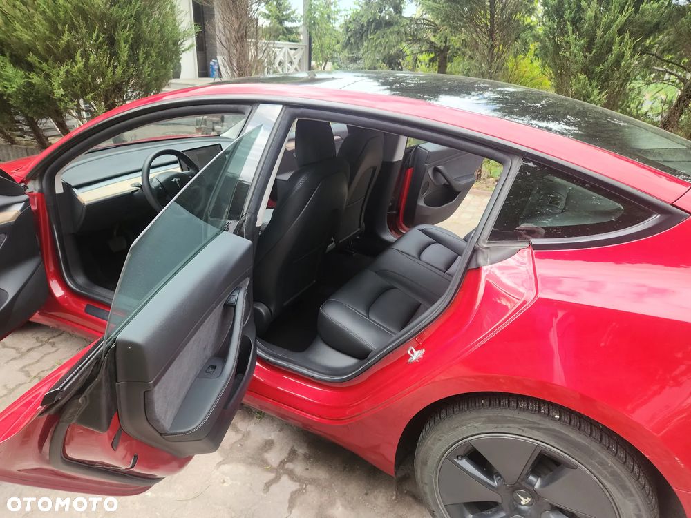 Tesla Model 3 Standard Reichweite Plus Hinterradantrieb - 10