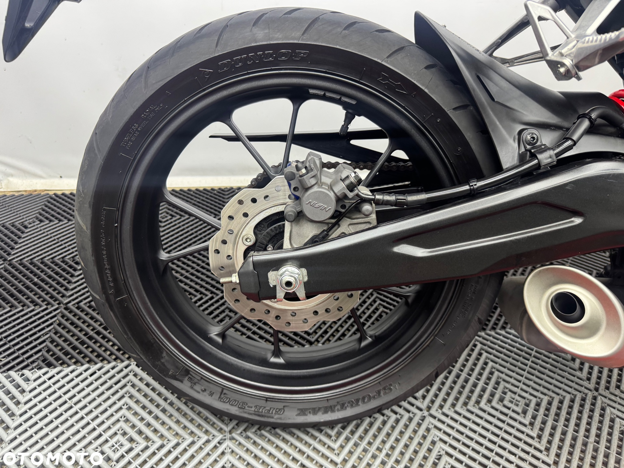 Honda CB - 23