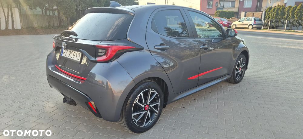 Toyota Yaris 1.5 VVT-i Team Deutschland - 3