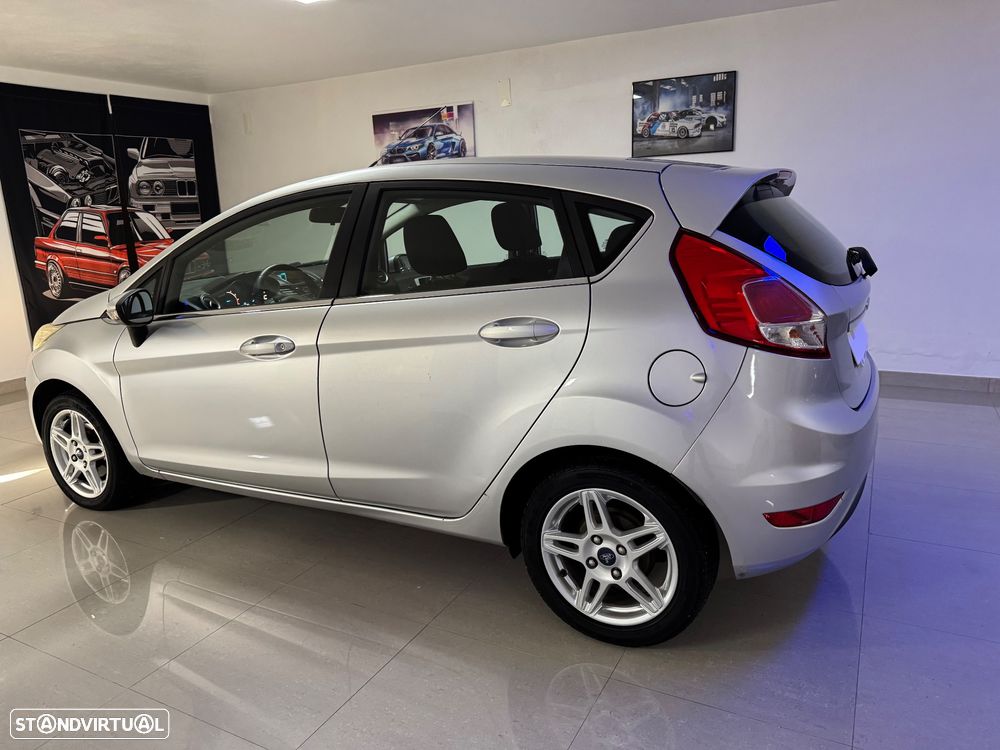 Ford Fiesta 1.0 T EcoBoost Titanium - 26
