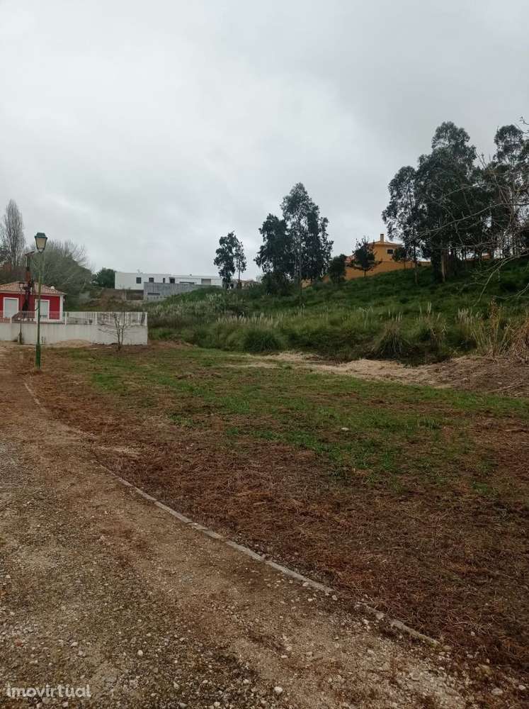 Terreno à venda em Quinta do Fez - Grande imagem: 4/7