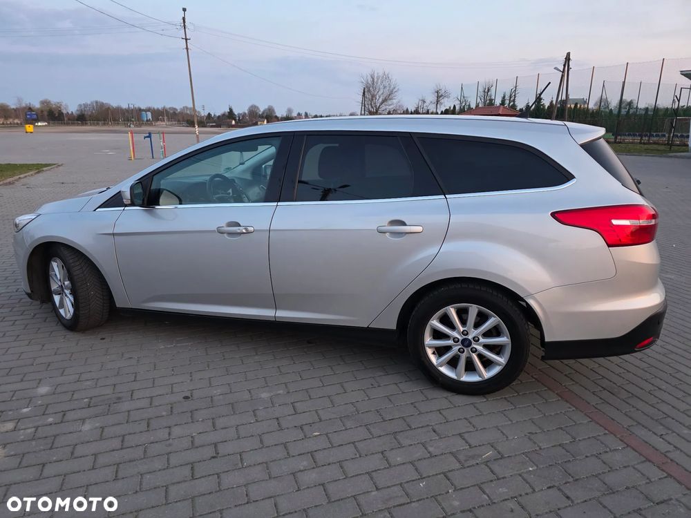 Ford Focus SW 2.0 TDCi Titanium ASS - 5