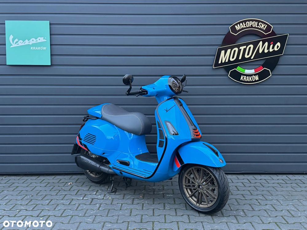 Vespa GTS - 1