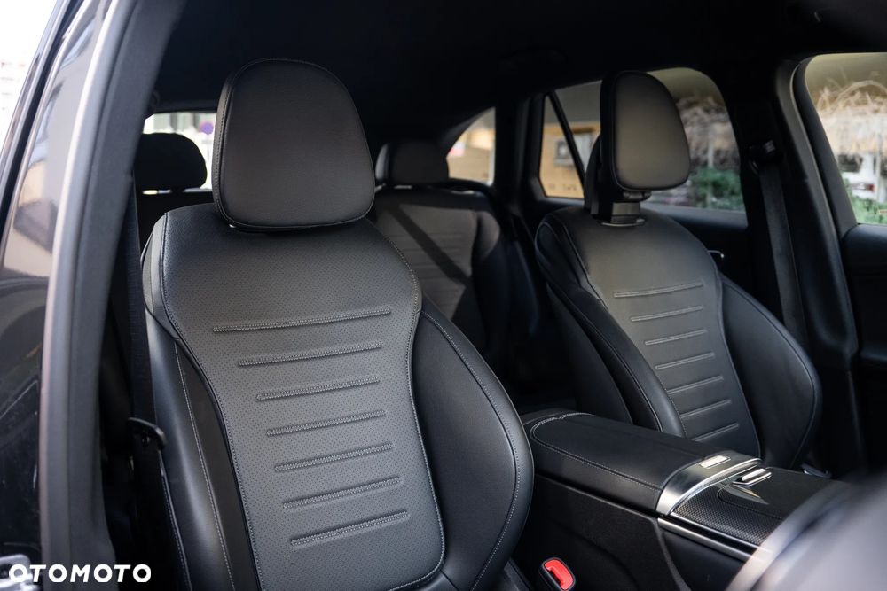 Mercedes-Benz GLC - 15