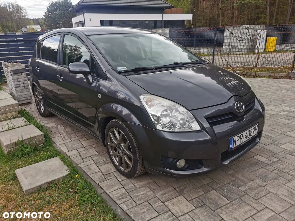 Toyota Corolla Verso 2.2 D-4D DPF Sol - 3