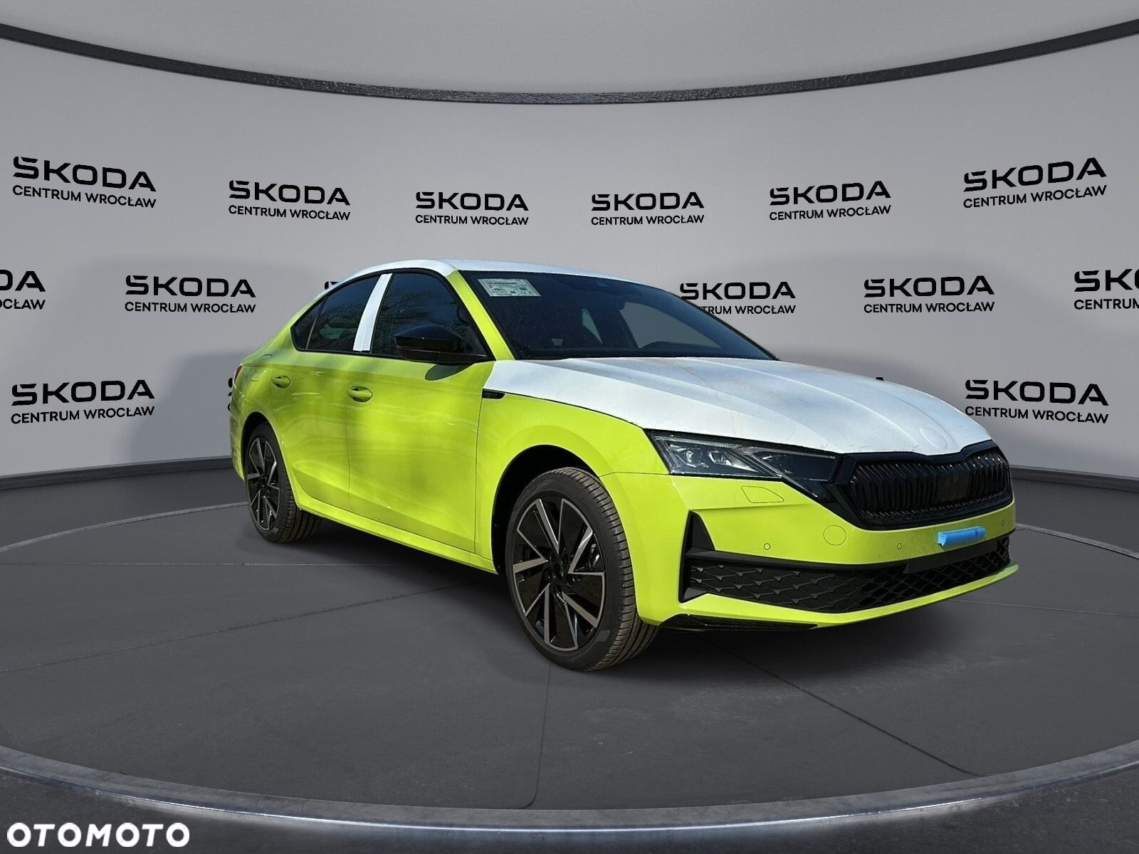 Skoda Octavia - 2