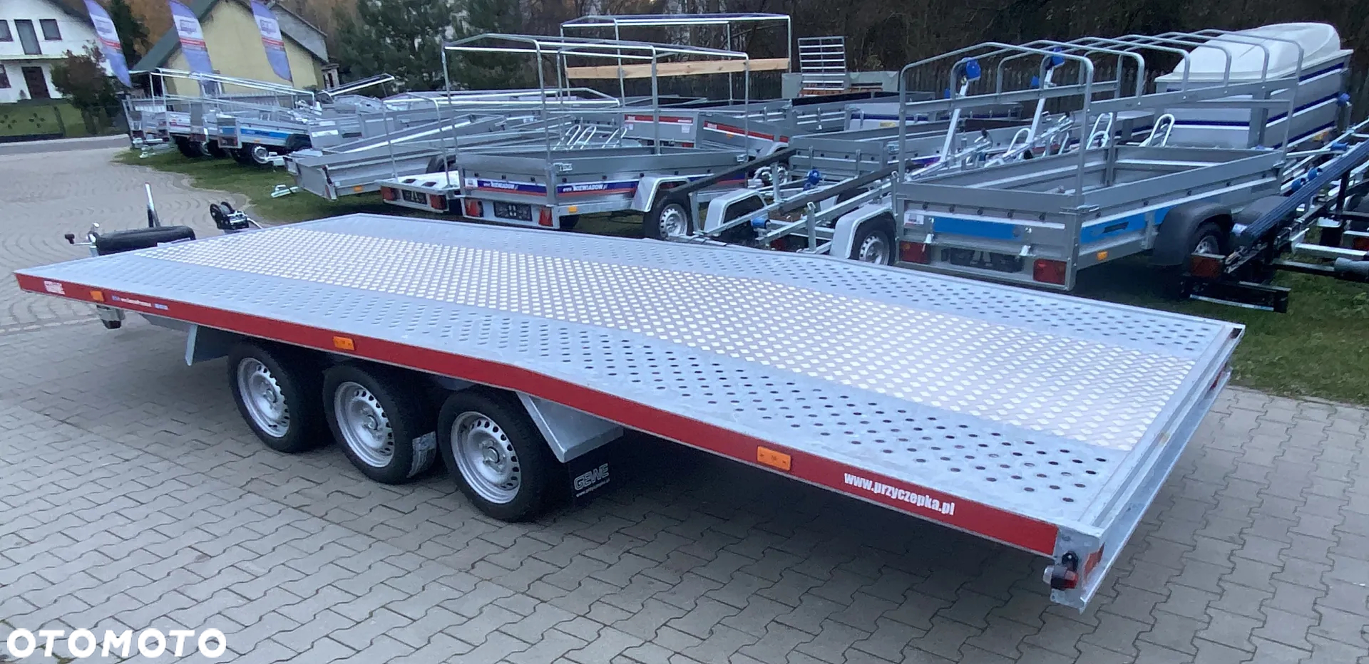 GEWE Laweta samochodowa GEWE 5,6m x 2,1m 3-osiowa DMC: 3500 kg - 12