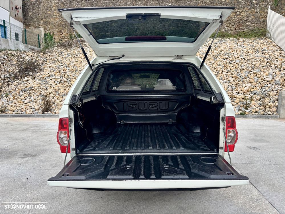 Isuzu D-Max 3.0 DTi CD 4WD LS Izutronic - 4