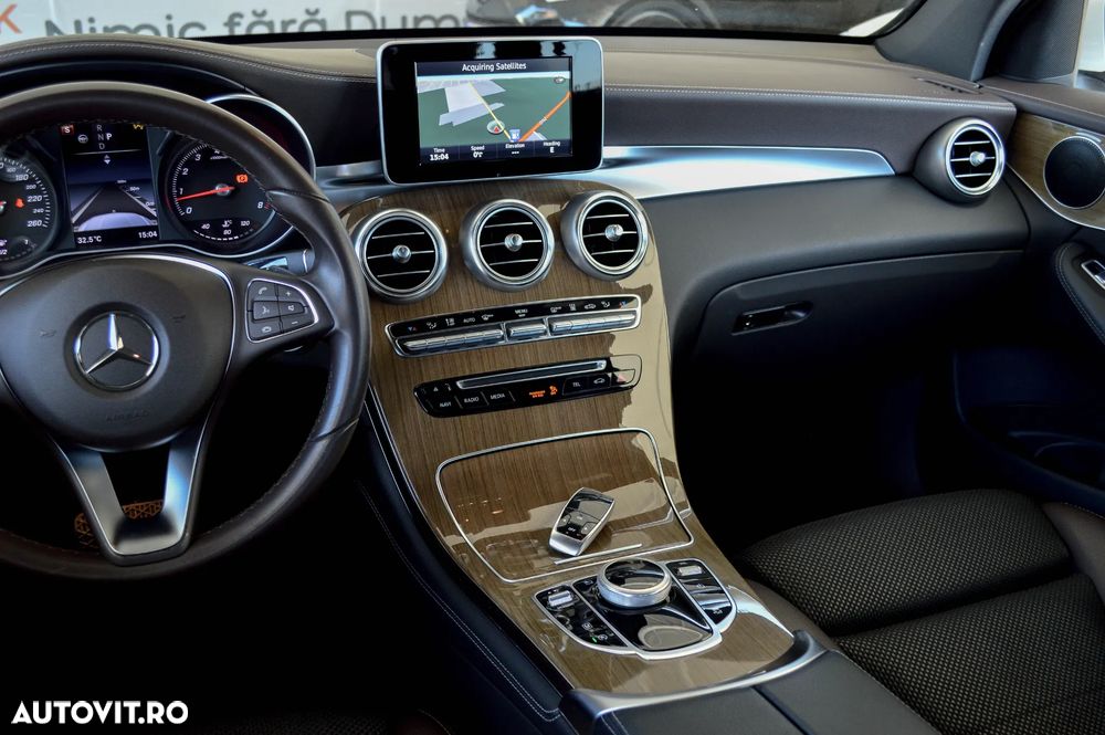 Mercedes-Benz GLC 250 4MATIC 9G-TRONIC Exclusive - 38