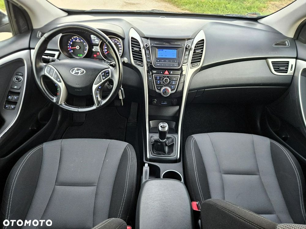 Hyundai i30 1.4 Comfort - 41