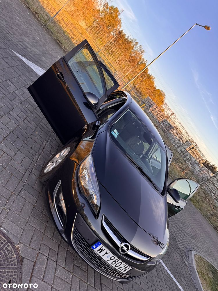 Opel Astra 1.4 Turbo Active - 22