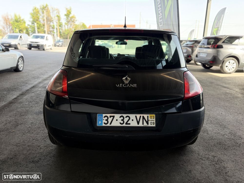 Renault Mégane 1.5 dCi Dynamique - 5