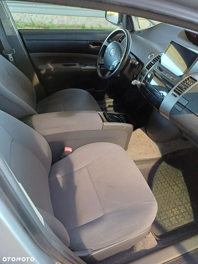 Toyota Prius 1.5 VVT-i Sol (nav) - 12