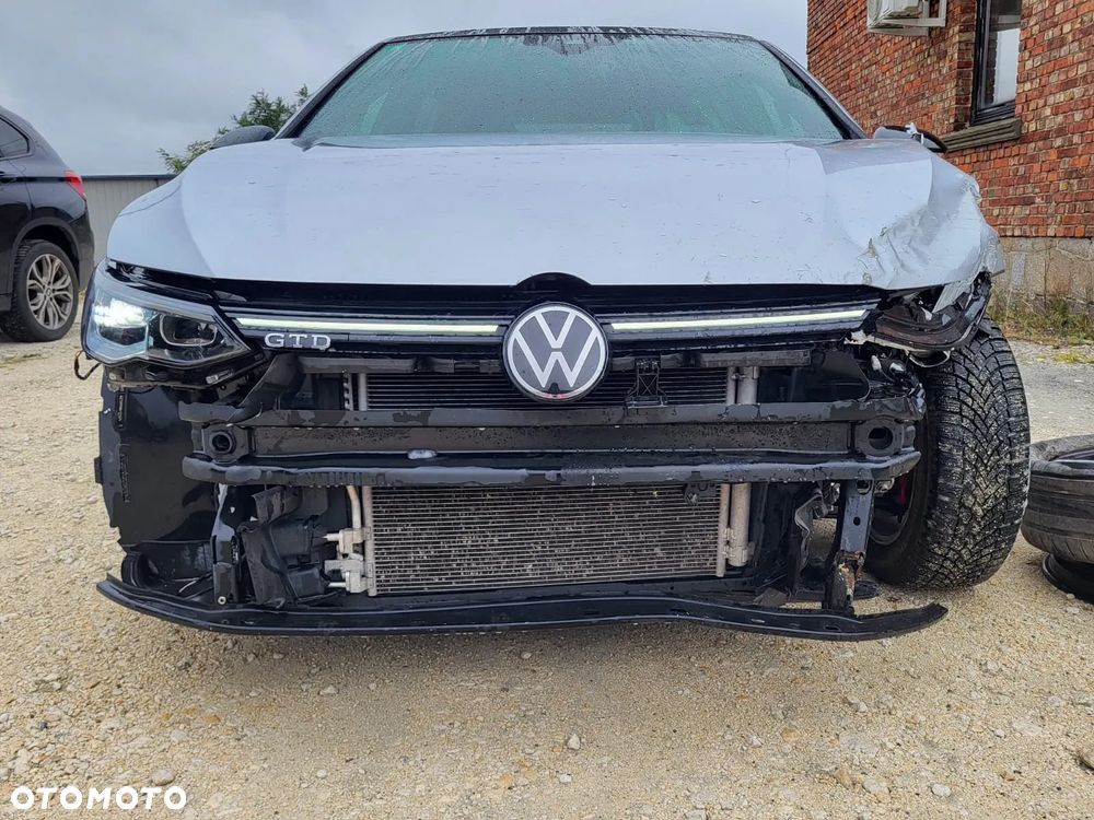 Volkswagen Golf VIII 2.0 TDI GTD DSG - 4