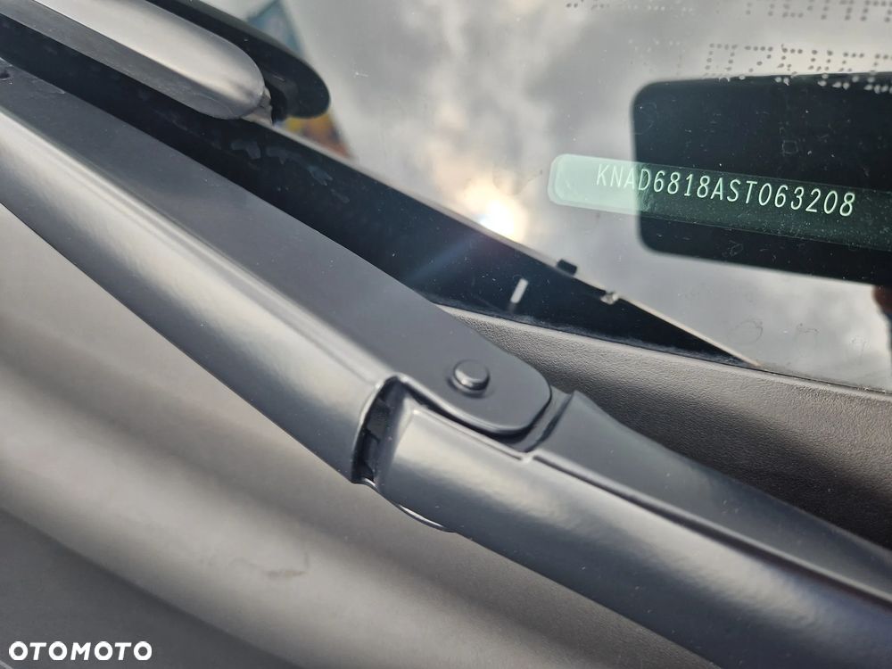 Kia Stonic 1.2 L - 16