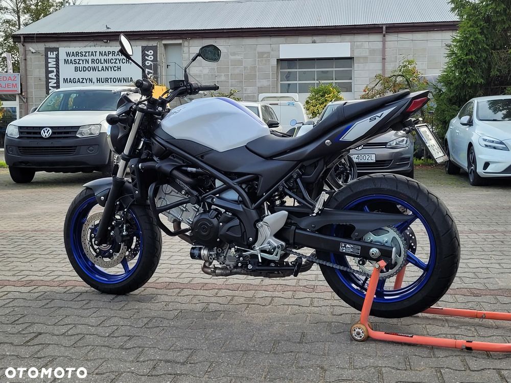 Suzuki SV - 29