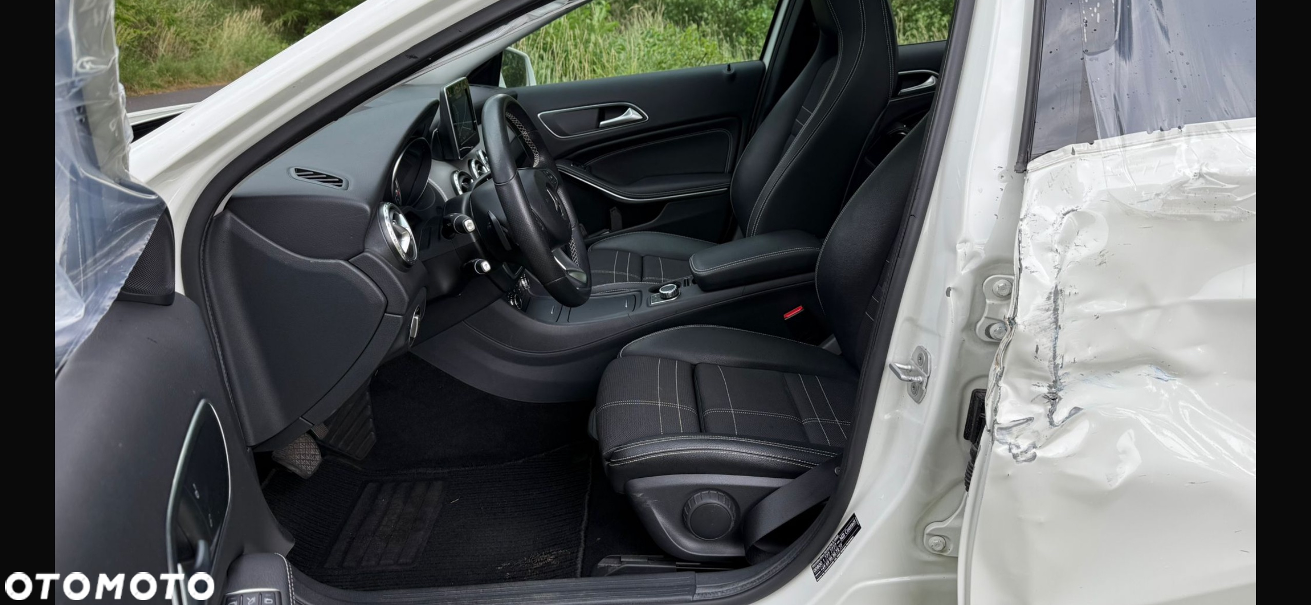 Mercedes-Benz GLA 200 7G-DCT Activity Edition - 18
