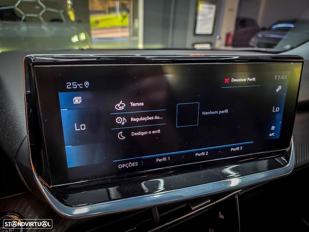 Peugeot 2008 BlueHDi 100 STOP & START Allure - 38