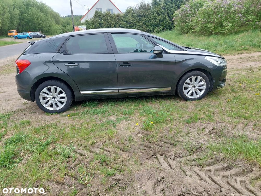 DS Automobiles DS 5 - 5