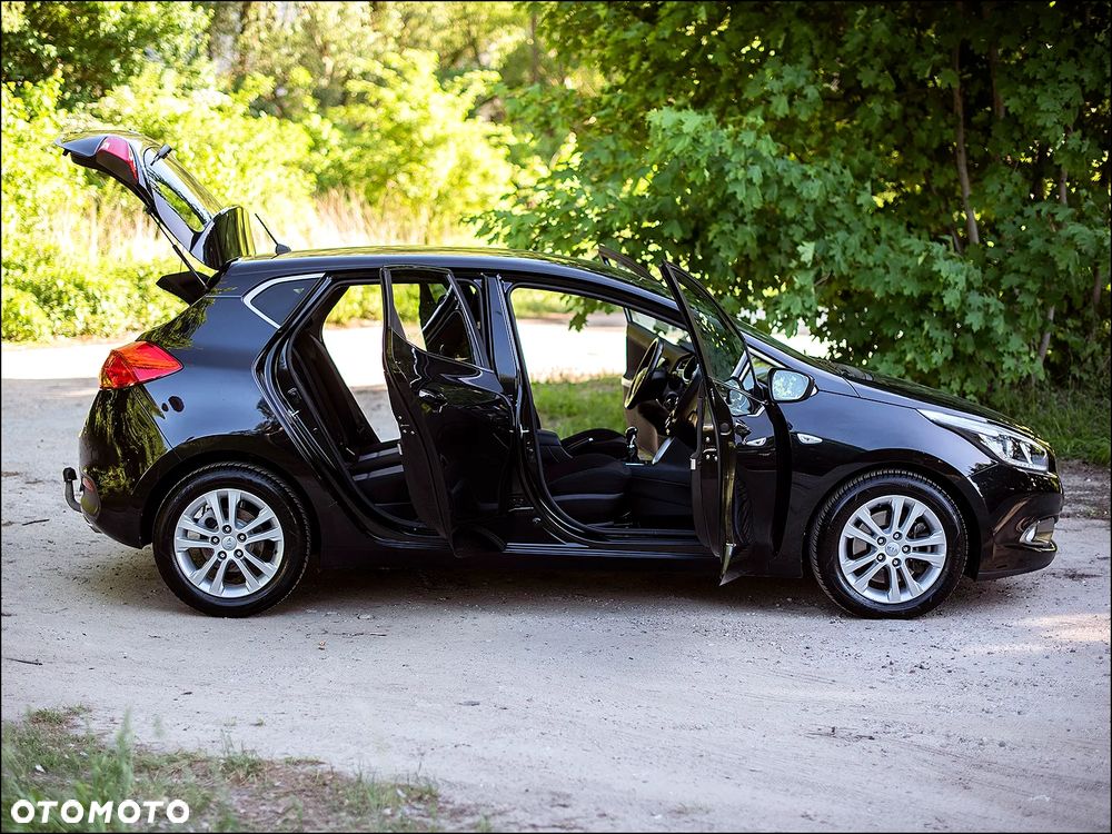 Kia Ceed - 15