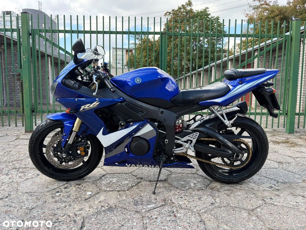 Yamaha R6 - 2