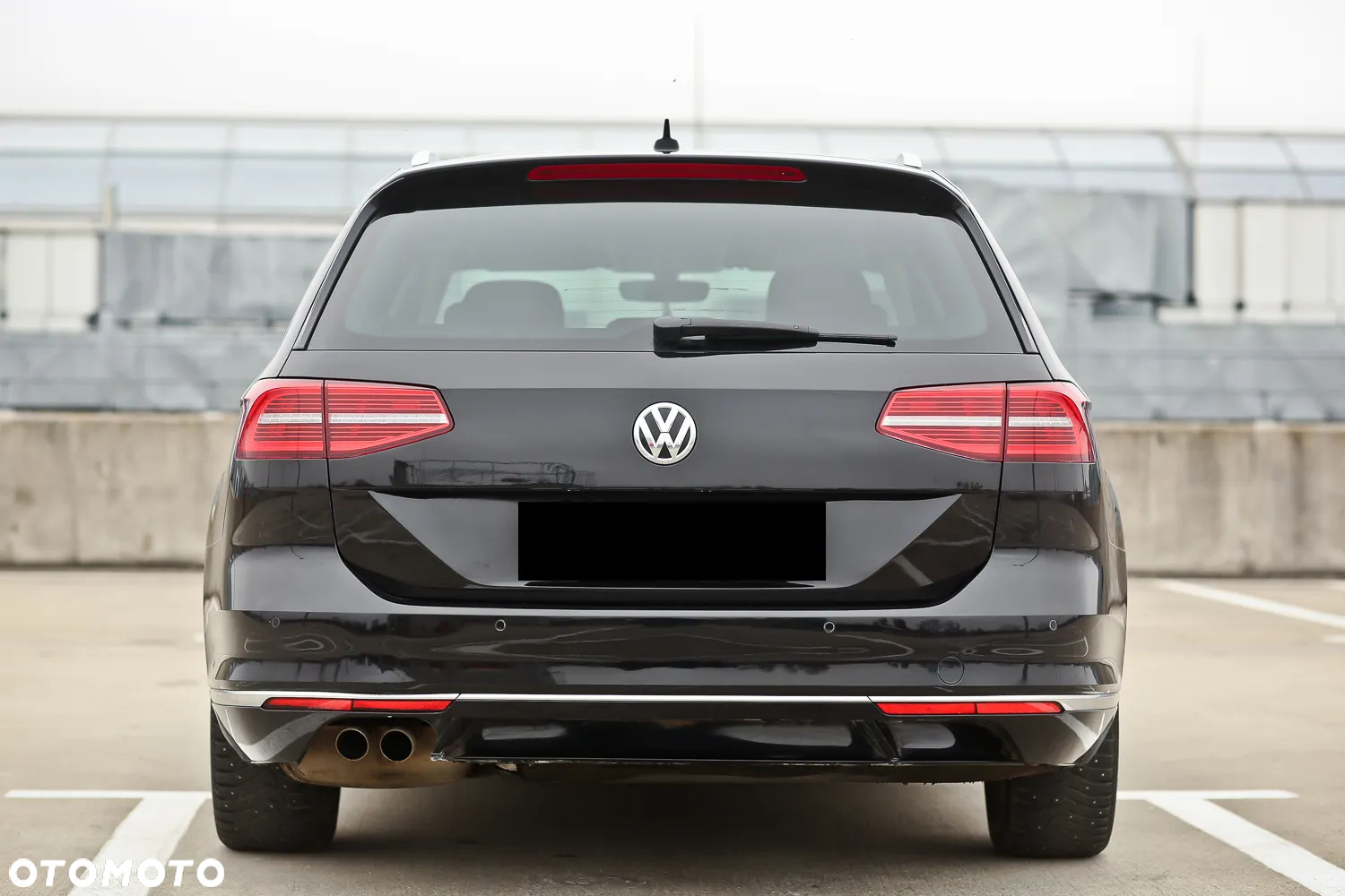 Volkswagen Passat Variant 2.0 TDI SCR 4Motion DSG Highline - 14