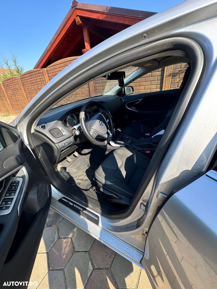 Volvo V40 - 10