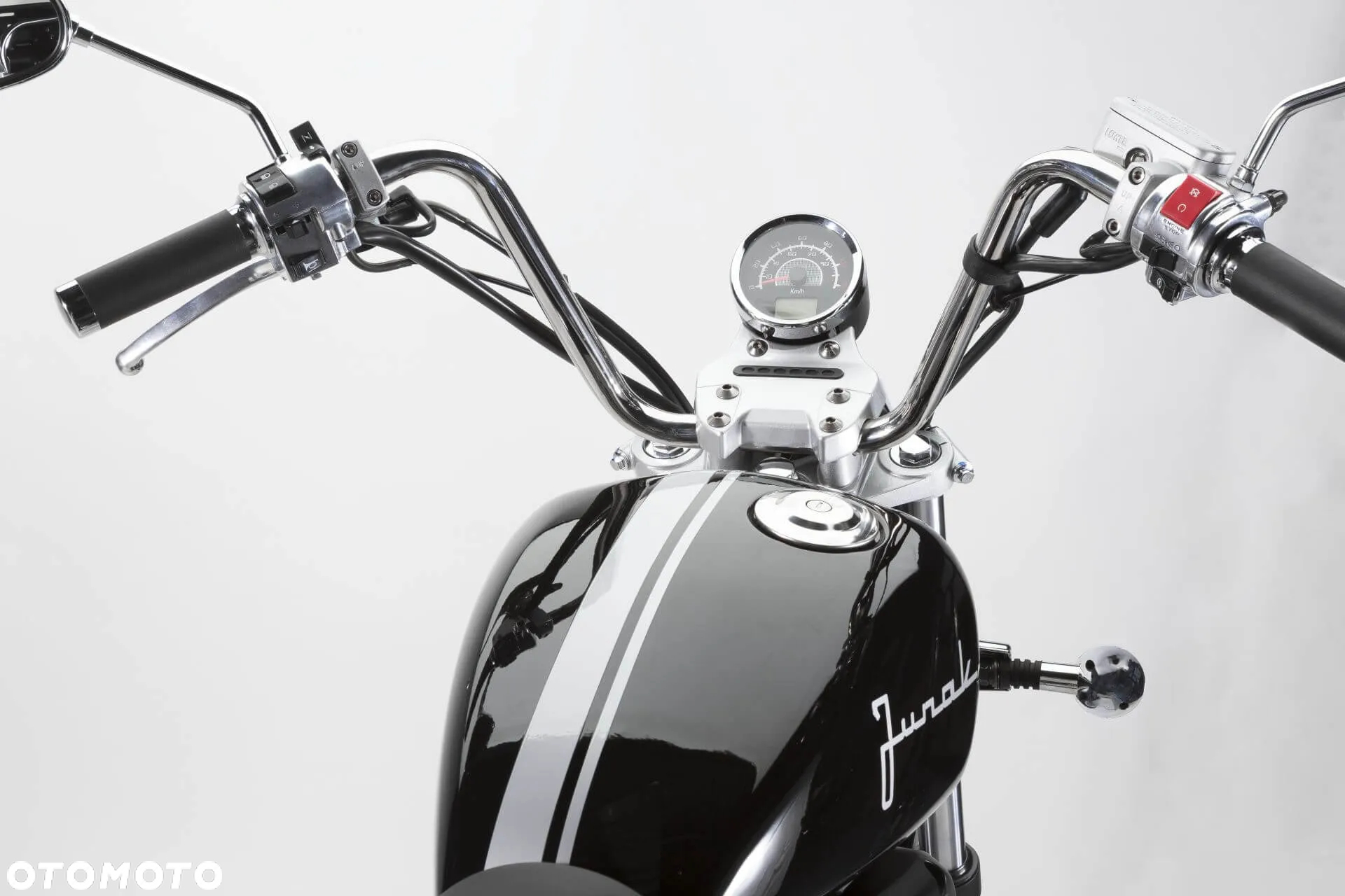 Junak M12 - 3