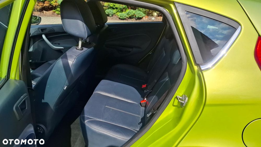 Ford Fiesta 1.25 Champions Edition - 12