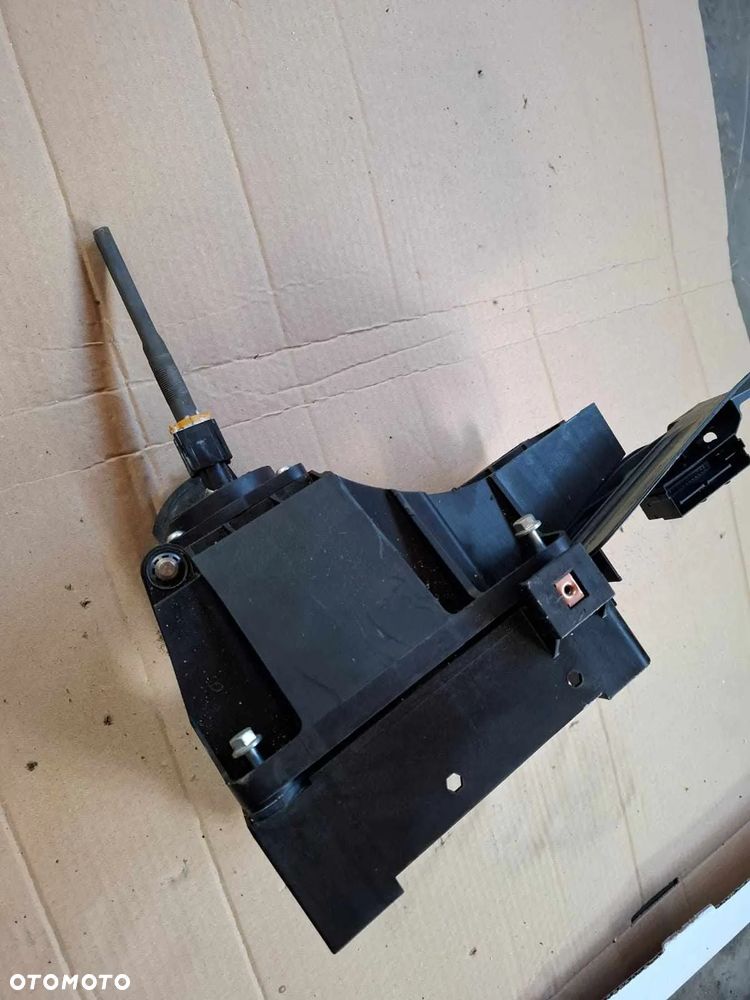 LEWAREK WYBIERAK SKRZYNI BIEGÓW OPEL INSIGNIA I A 08- 6 BIEGÓW - 3