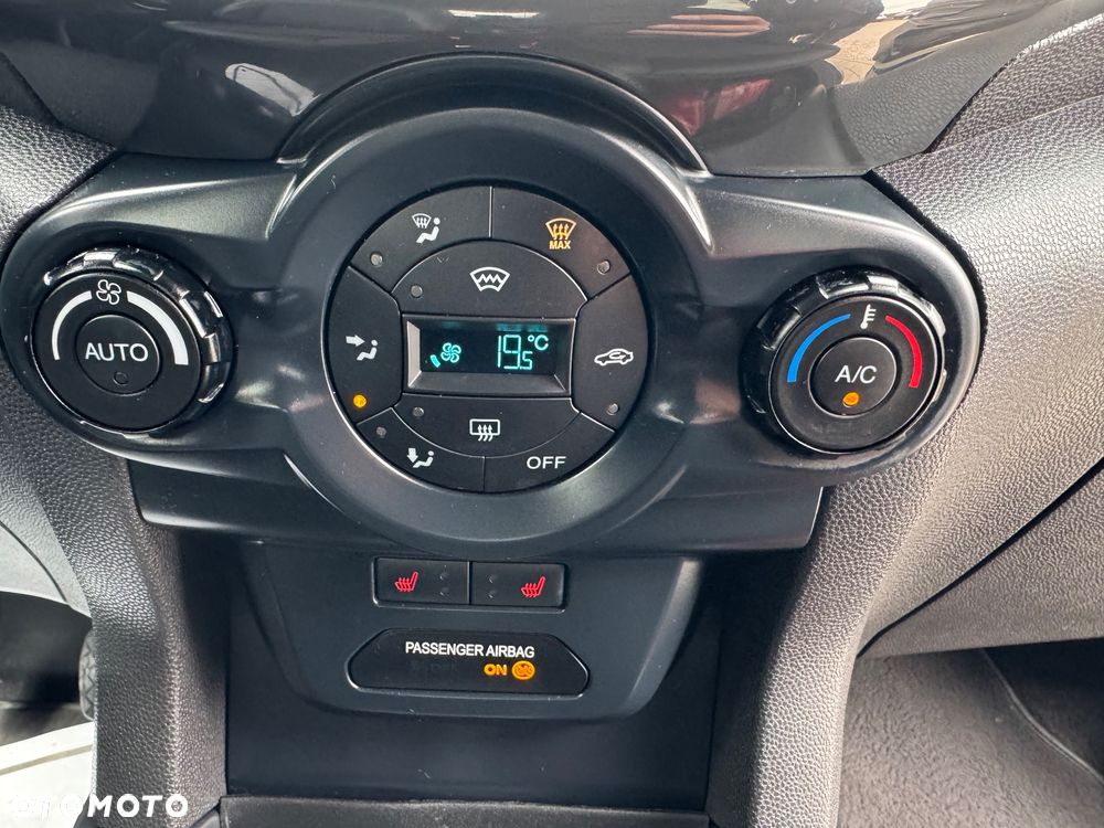 Ford EcoSport 1.0 EcoBoost TITANIUM - 16