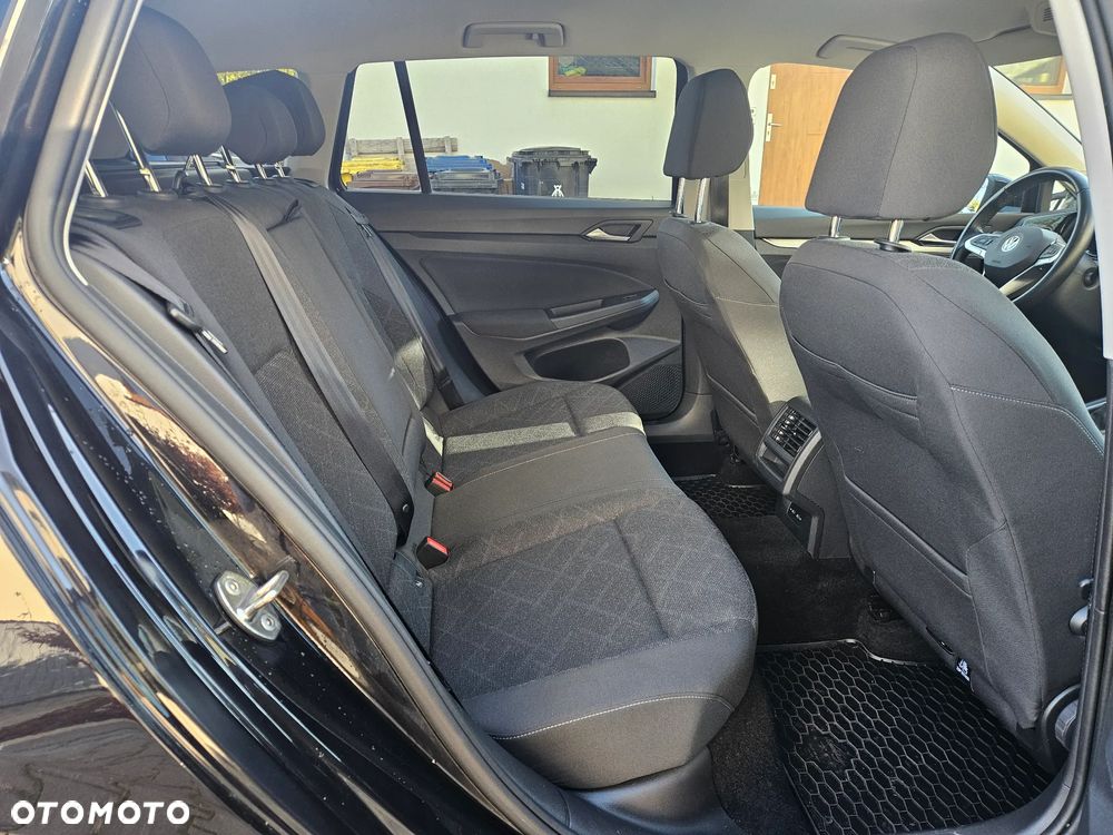 Volkswagen Golf VIII 1.5 TSI EVO Style - 10