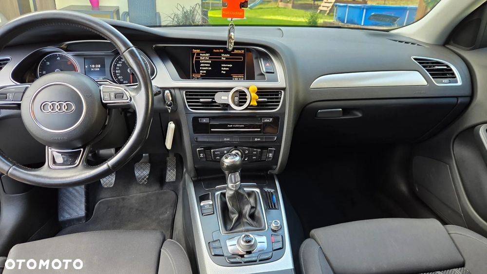 Audi A4 Avant 2.0 TDI - 17