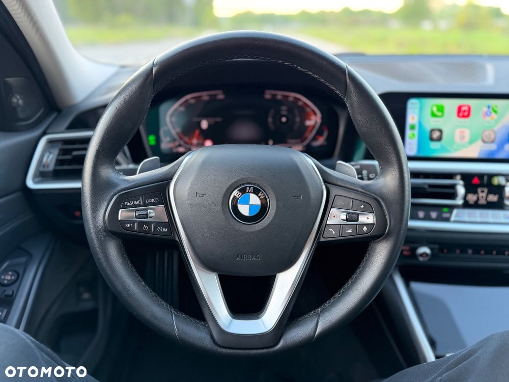BMW Seria 3 320d MHEV Sport Line - 27