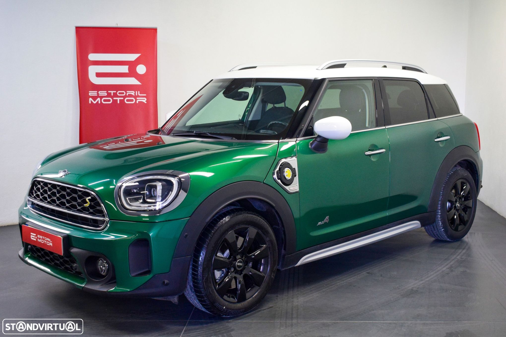 MINI Countryman Cooper SE ALL4 Auto - 1