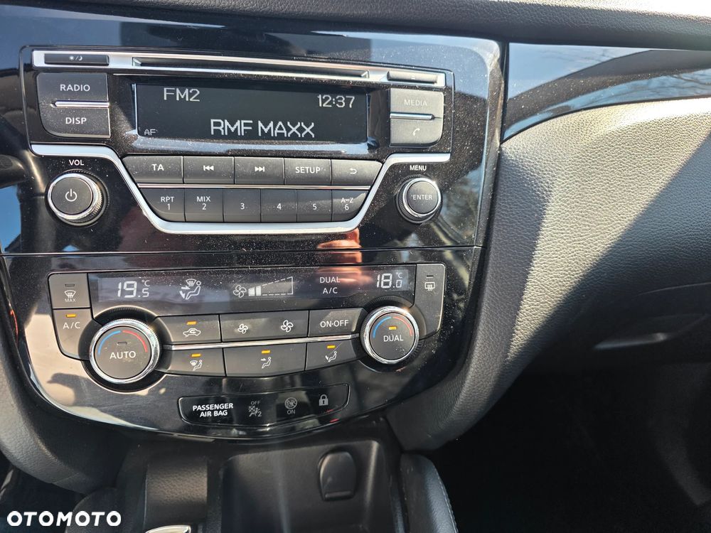 Nissan Qashqai 1.2 DIG-T Acenta - 12