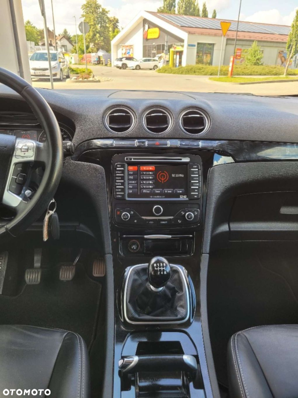 Ford Galaxy - 22
