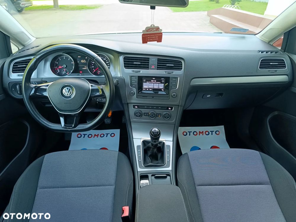 Volkswagen Golf 1.2 TSI BMT Trendline Perfectline - 28