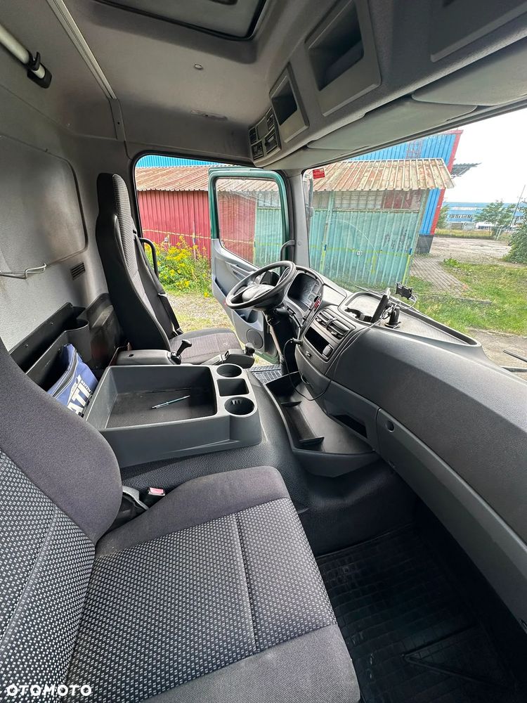 Mercedes-Benz ATEGO - 14