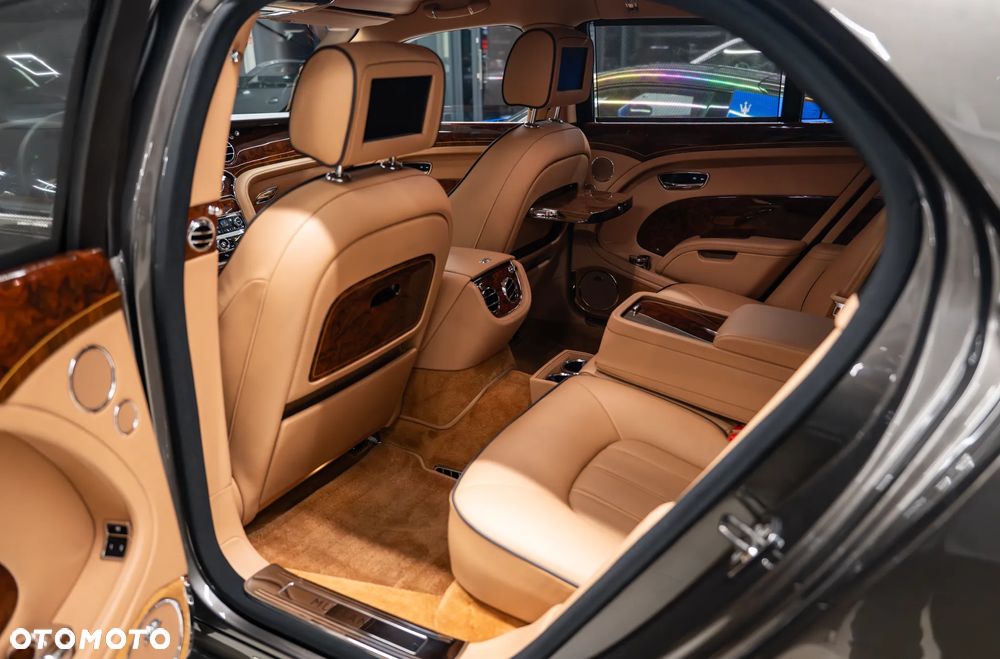 Bentley Mulsanne - 22
